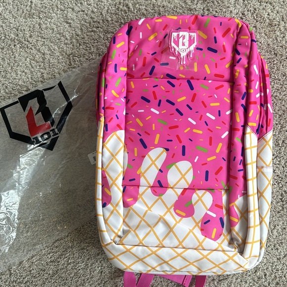 BRAND NEW Baseball Lifestyle Ice Cream Backpack - Picture 5 of 5